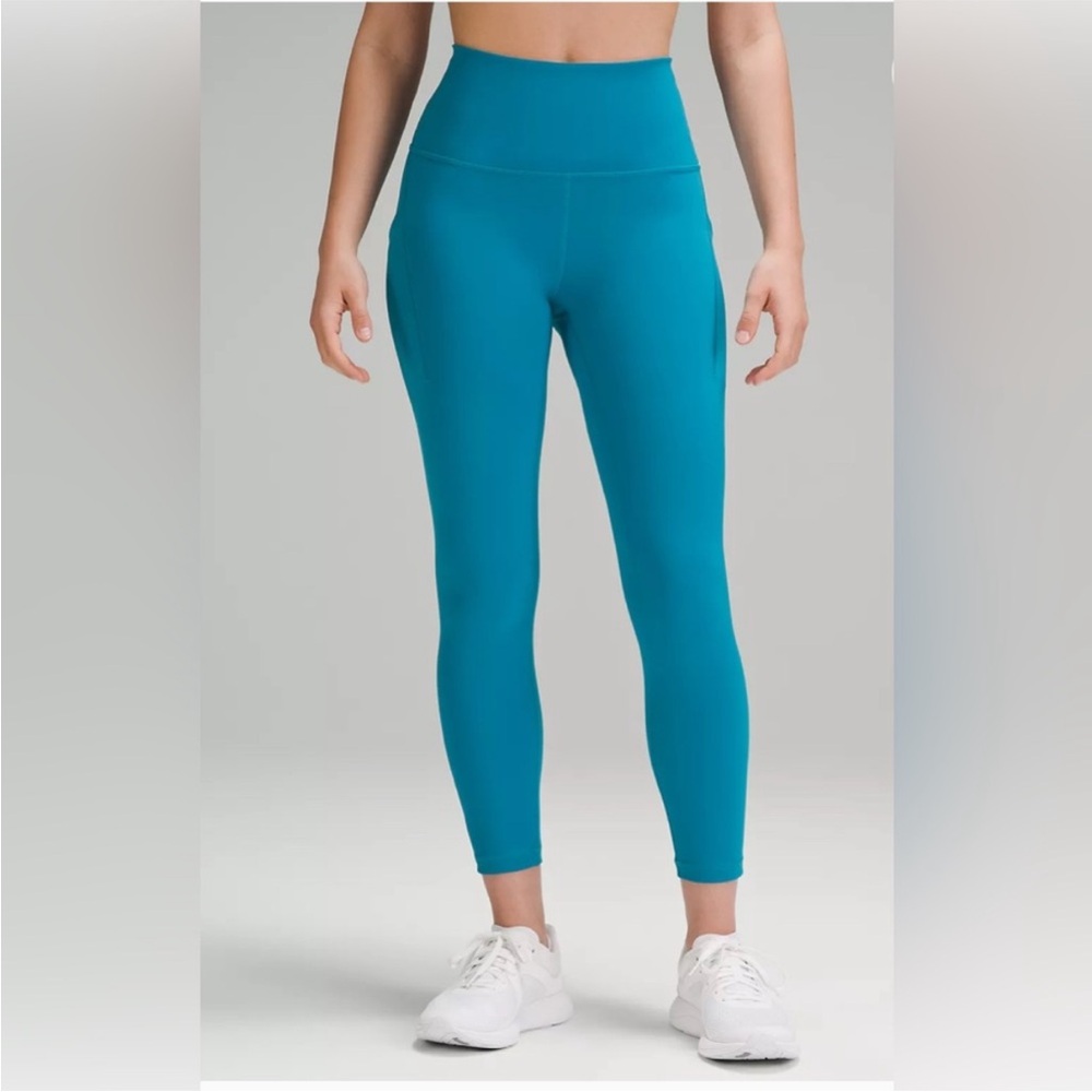 Lululemon Wunder Train Leggings with Pockets, Hawaiian Blue | Size 4, 25”